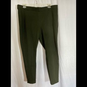 Leggings 20W Olive green. Mid Rise28 inseam.